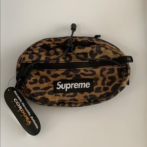 *NWT* Supreme Leopard Waist Bag